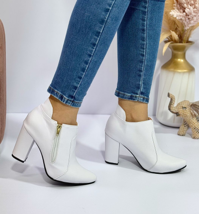Botines Para Mujer Blancos con Correa