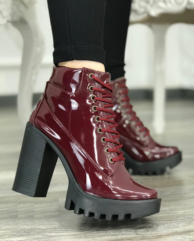 Botines Vino Tinto en Charol Plataforma