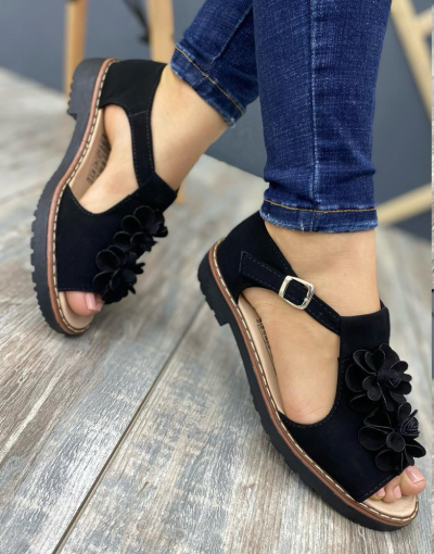 Sandalias Bajitas Negras con Flores