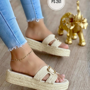 Sandalias Bajitas en Yute Beige Hebilla