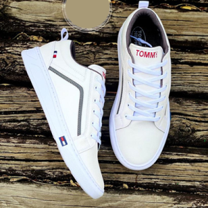 Tenis Tomy White