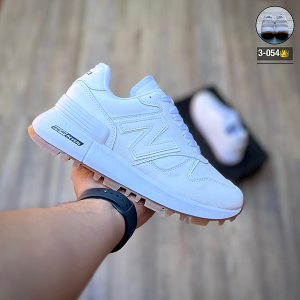 Zapatillas New Balance Blancas Reveal