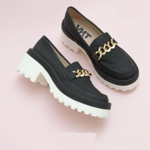 Zapatos Para Mujer Negros Con Cadena Dorada